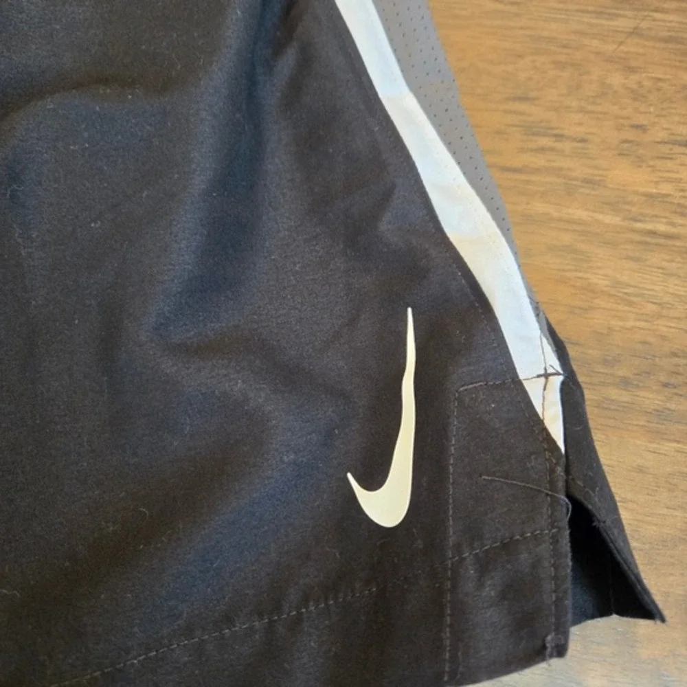 Nike Mens Athletic Basketball‎ Shorts Black Grey White Mesh Panel Small RN37763